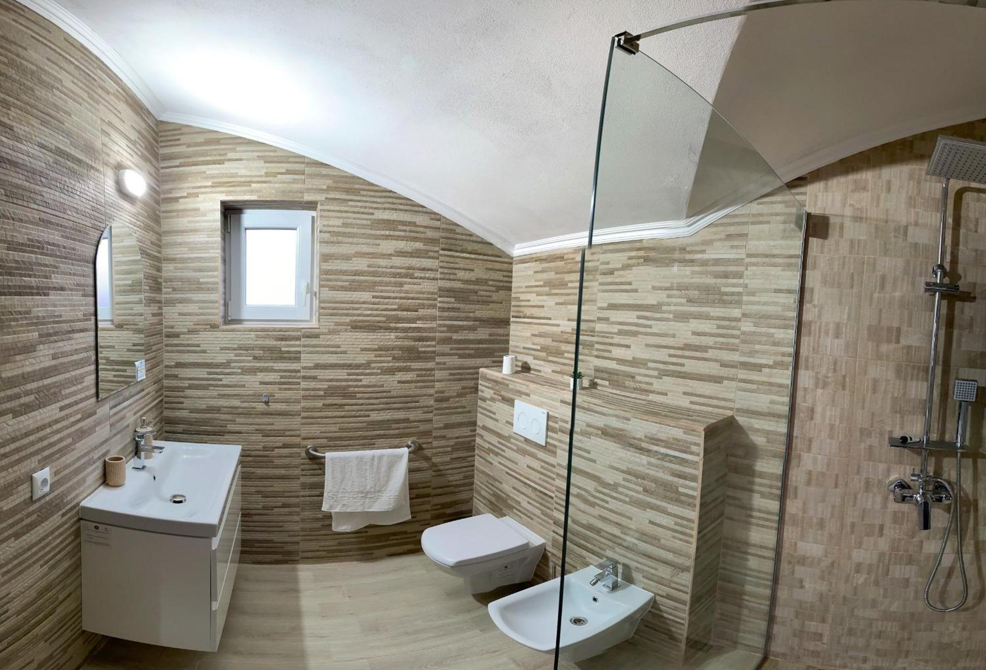 Casa De La Balta Hotel Rieni Ngoại thất bức ảnh